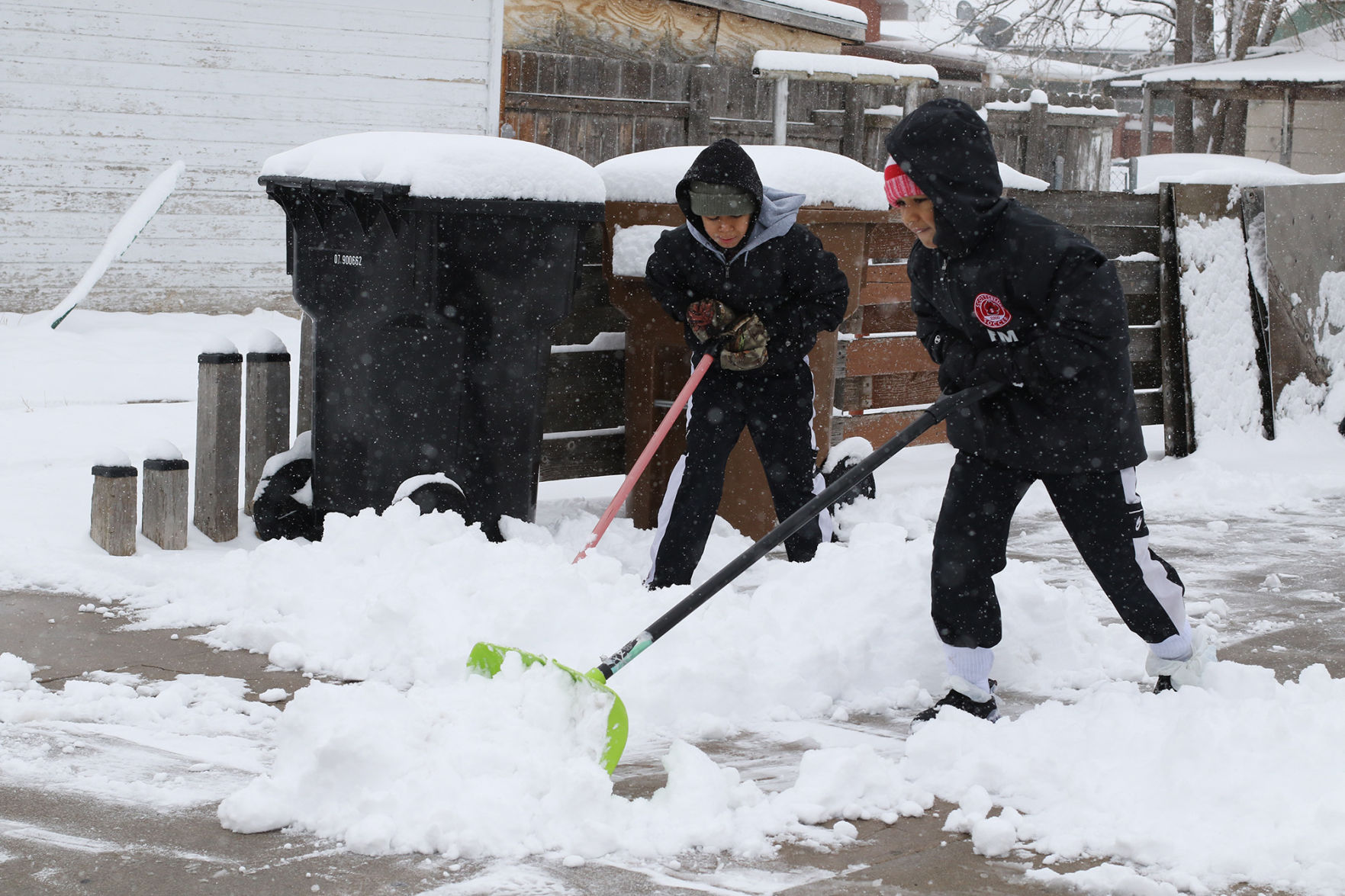PHOTOS: November Snow, photos from Star-Herald staff and readers